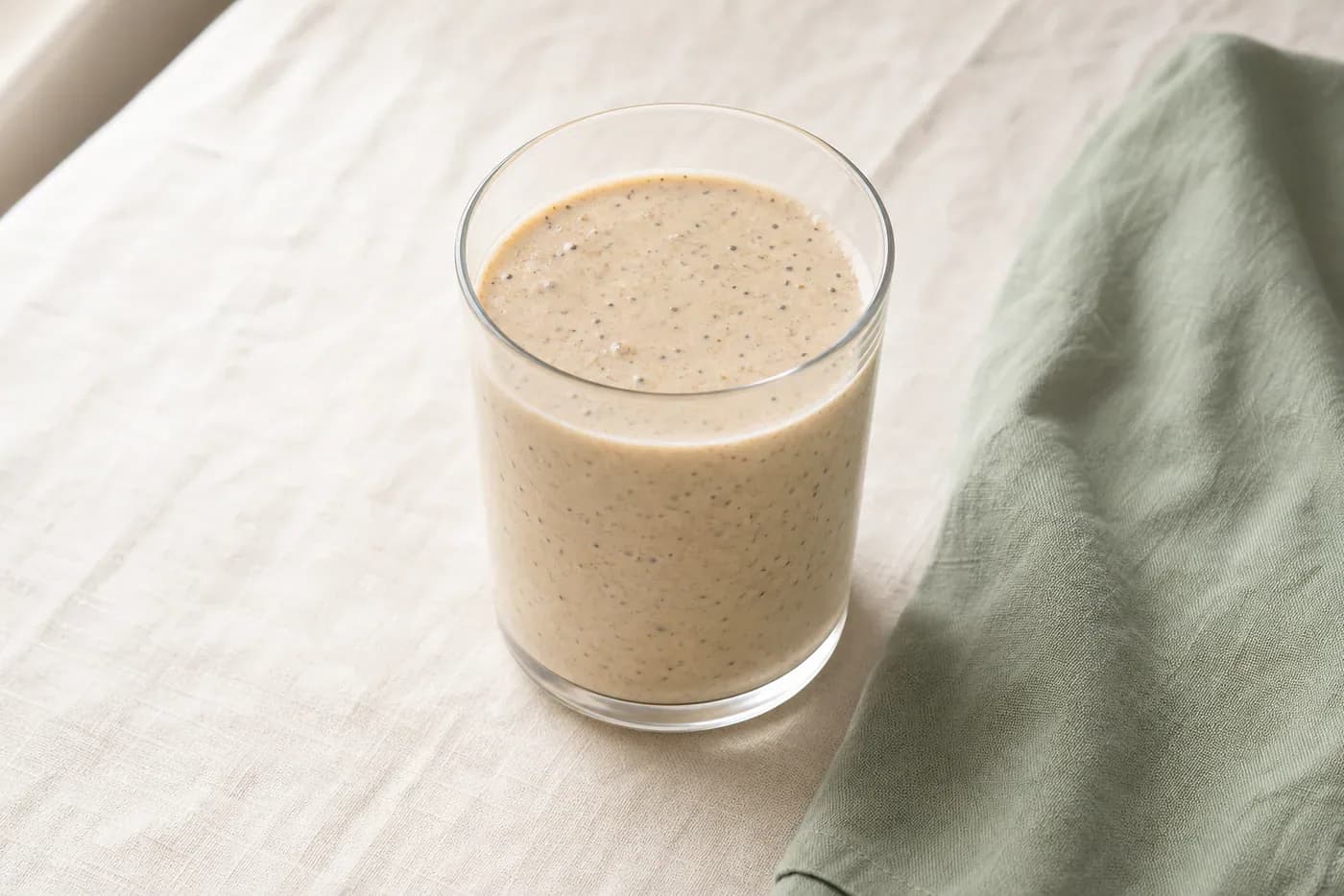 Apple Hemp Protein Shake with Chia and Oats